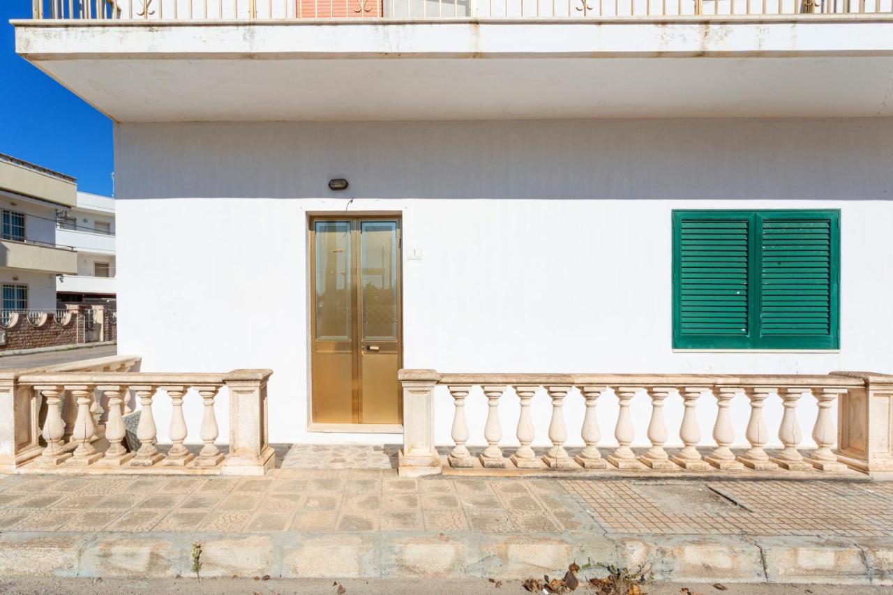 Appartamento Fronte Mare E Spiaggia Torre Mozza Εξωτερικό φωτογραφία